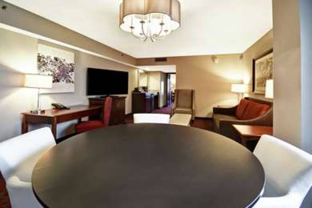 Embassy Suites By Hilton Dulles Airport 8