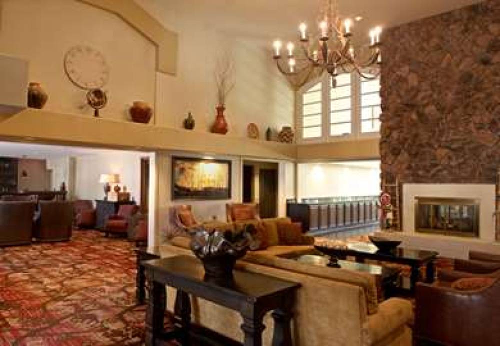 Embassy Suites By Hilton Flagstaff 2
