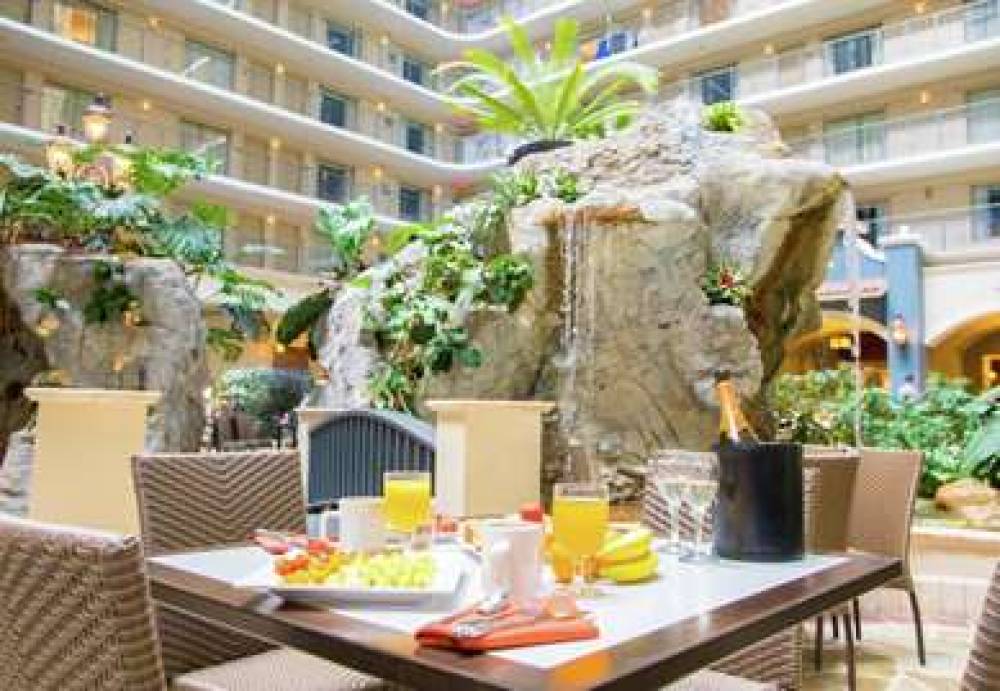 Embassy Suites By Hilton Ft Lauderdale-17Th Street 3
