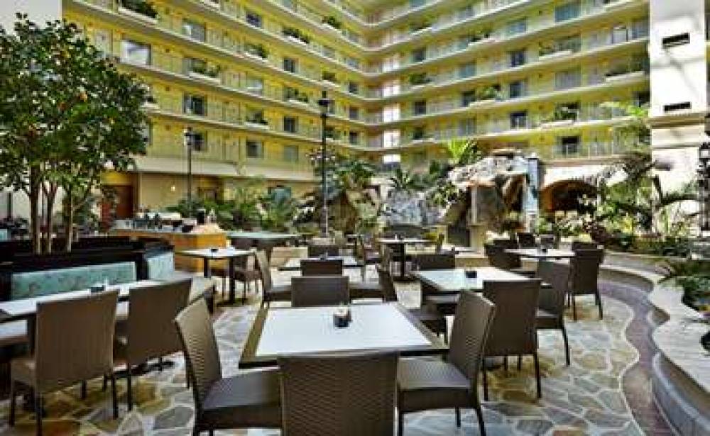 Embassy Suites By Hilton Ft Lauderdale-17Th Street 8