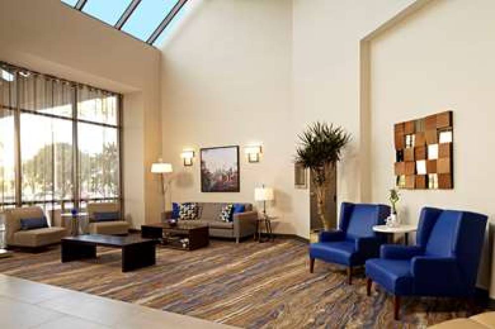 Embassy Suites By Hilton Los Angeles-Intl Airport 9