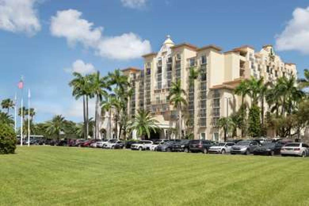 Embassy Suites By Hilton Miami International Ai
