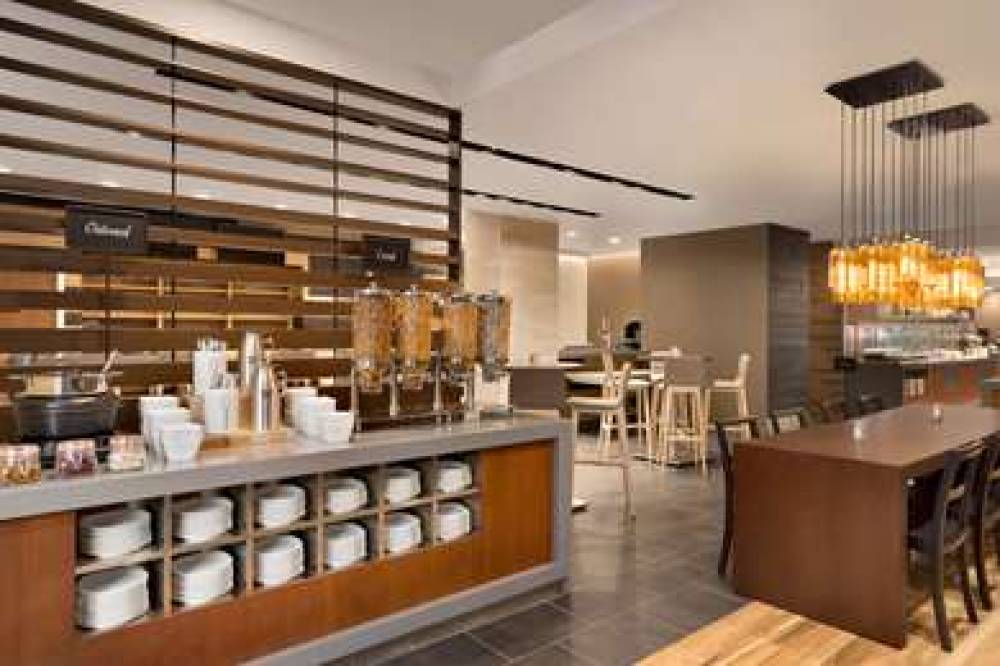 Embassy Suites By Hilton New York Manhattan Times 5