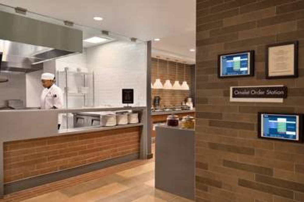 Embassy Suites By Hilton New York Manhattan Times 10