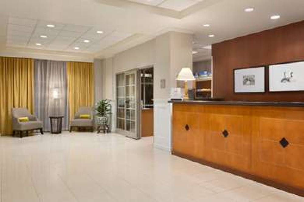 Embassy Suites By Hilton Newark-Wilmington South 3