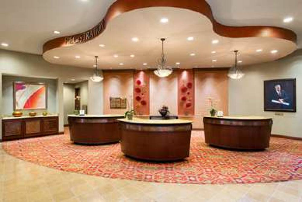 Embassy Suites By Hilton Norman - Hotel &amp; Con 6
