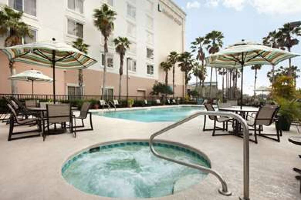 Embassy Suites By Hilton Orlando Airport 6
