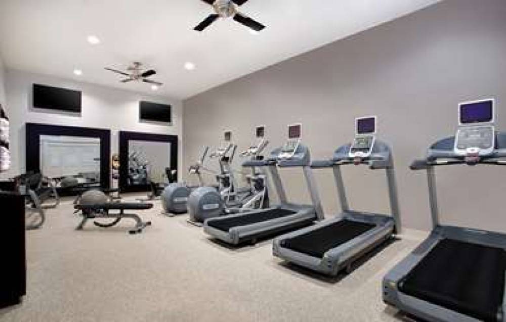 Embassy Suites By Hilton Orlando-Int'l Drive 10