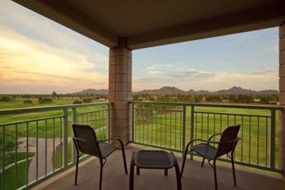 Embassy Suites By Hilton Phoenix - Scottsdale 10
