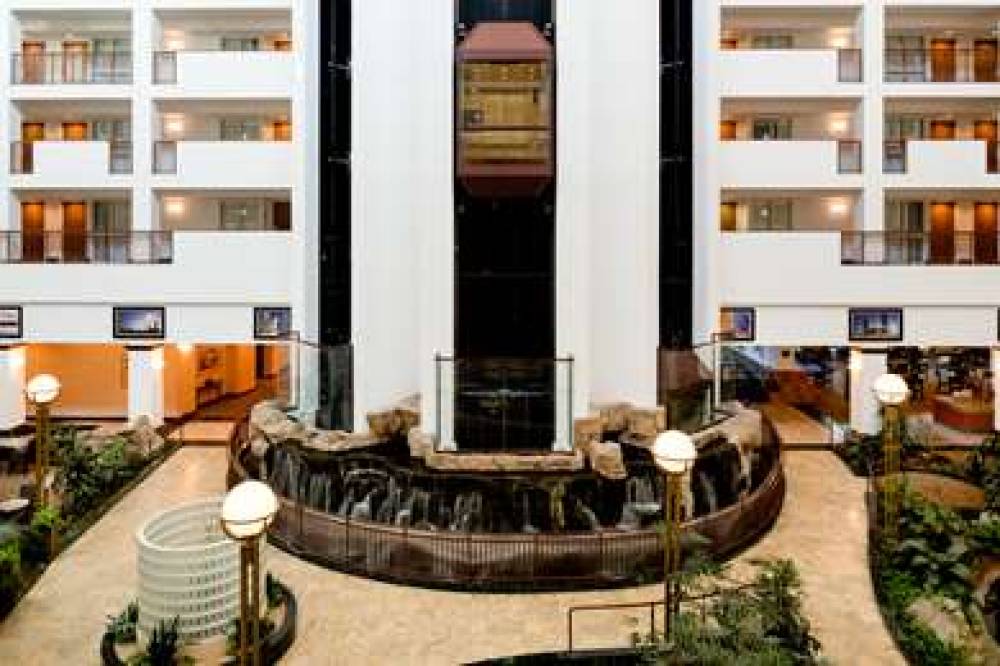 Embassy Suites By Hilton Portland-Airport 9