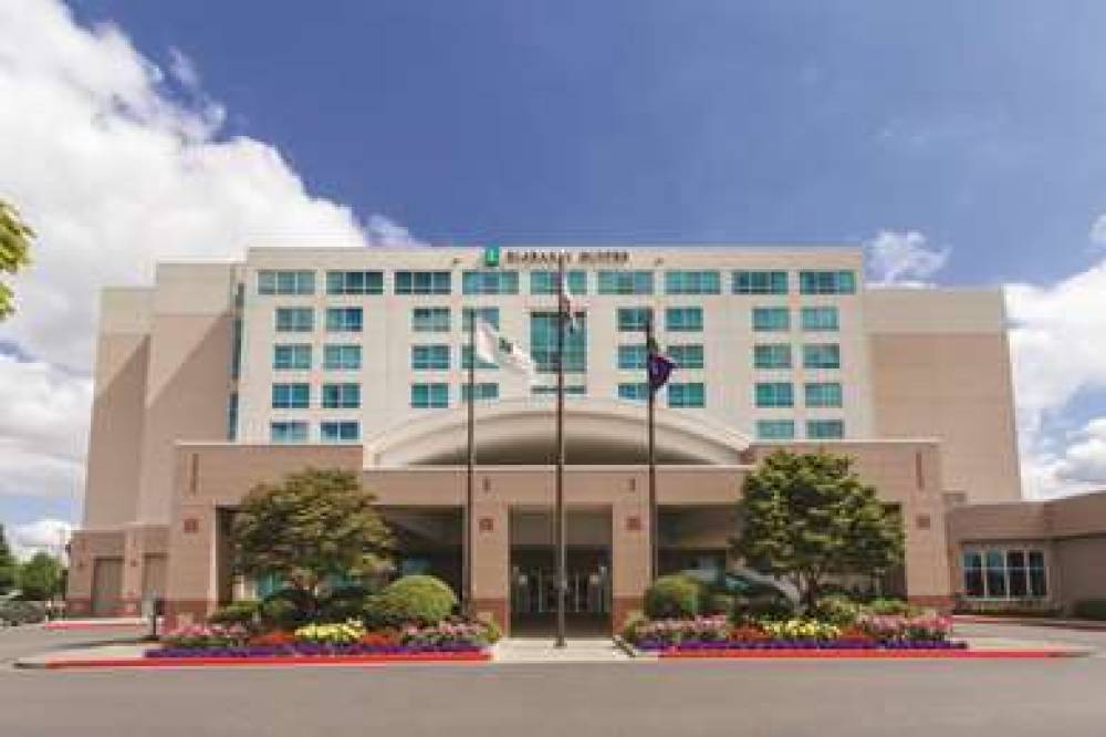 Embassy Suites By Hilton Portland-Airport 2