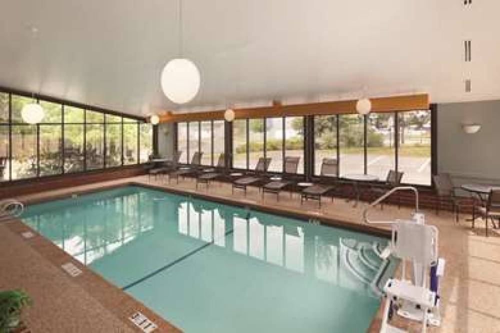 Embassy Suites By Hilton Portland 4