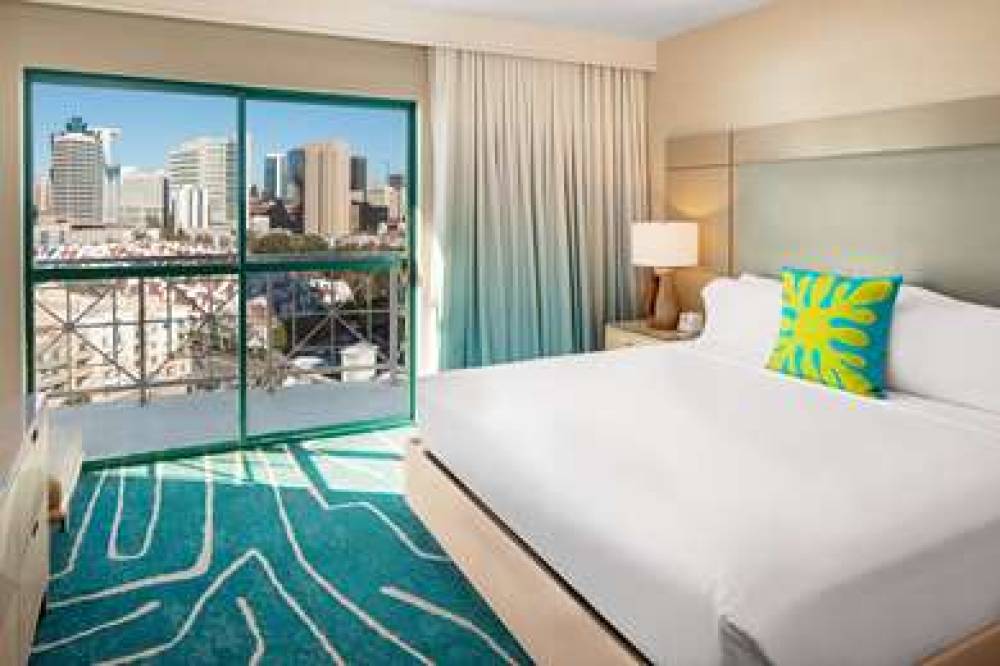 Embassy Suites By Hilton San Diego Bay-Downtown 9