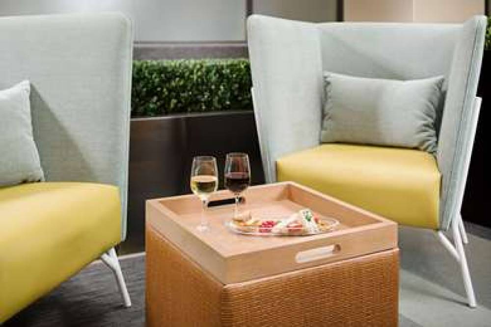 Embassy Suites By Hilton San Diego Bay-Downtown 6