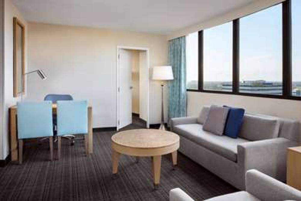 Embassy Suites By Hilton Tampa-Airport-Westshore 7