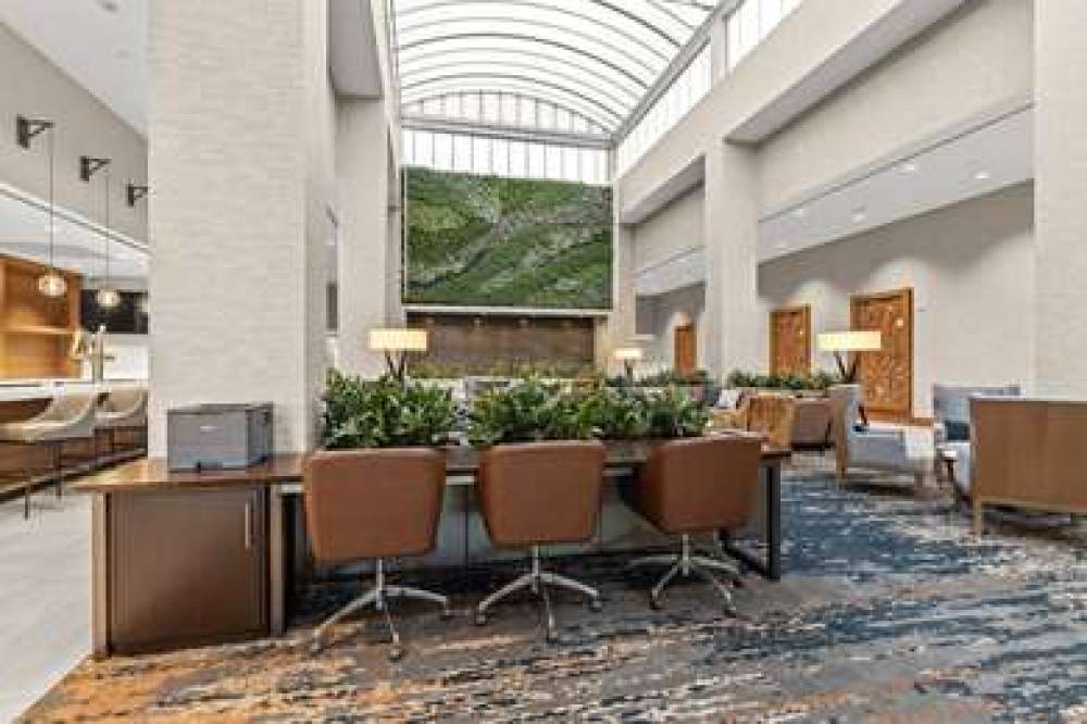 EMBASSY SUITES IRVING 5