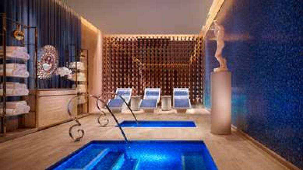 ENCORE BOSTON HARBOR 4