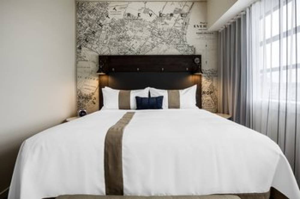 ENVISION HOTEL BOSTON-EVERETT 9