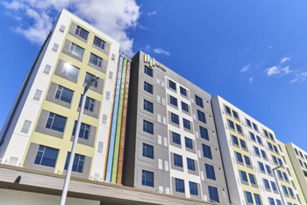 EVEN HOTEL AIRPORT BY IHG 1