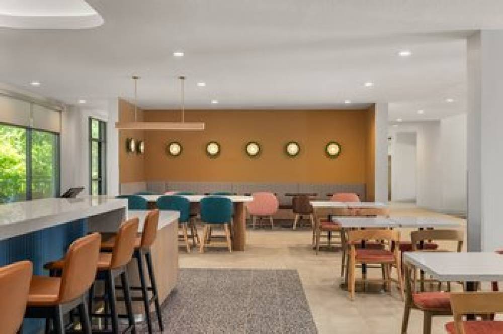 Even Hotel International Airport By