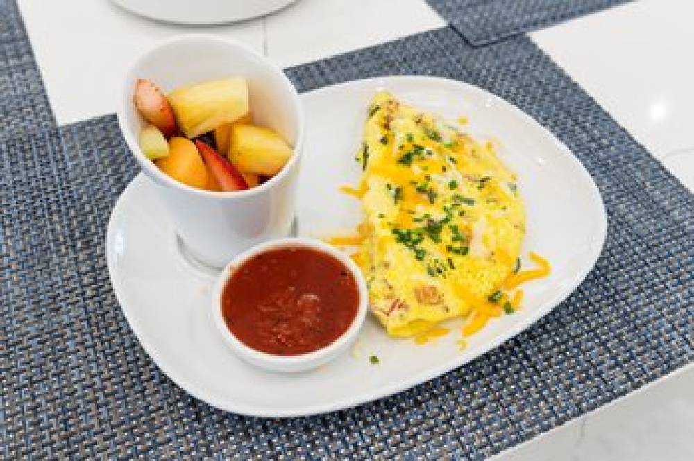 EVEN HOTEL UPTOWN BY IHG 3