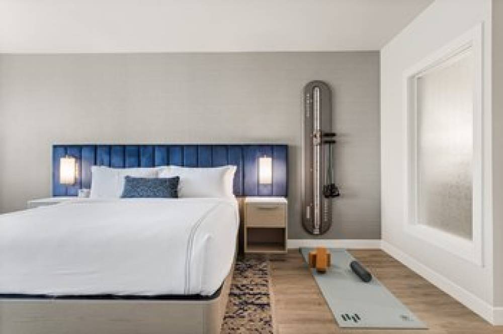 EVEN HOTEL UPTOWN BY IHG 8