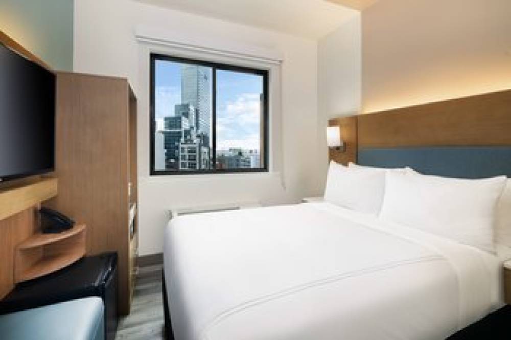 EVEN LONG ISLAND CITY BY IHG 4