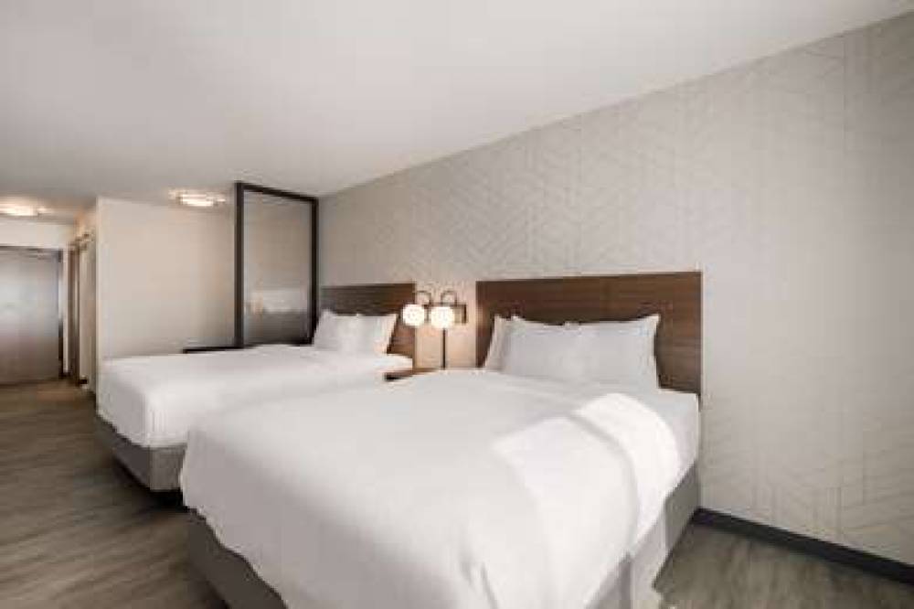EVERHOME SUITES CORONA 10
