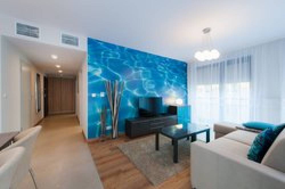 EXCLUSIVE APARTHOTEL 9