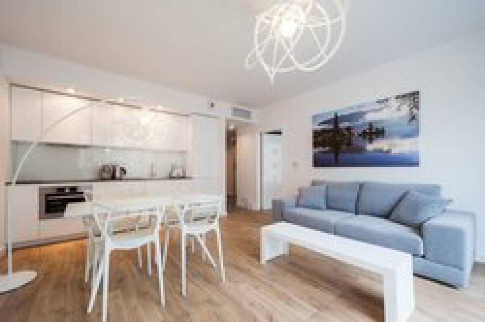 EXCLUSIVE APARTHOTEL 10