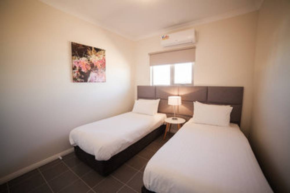 EXMOUTH ESCAPE RESORT 1