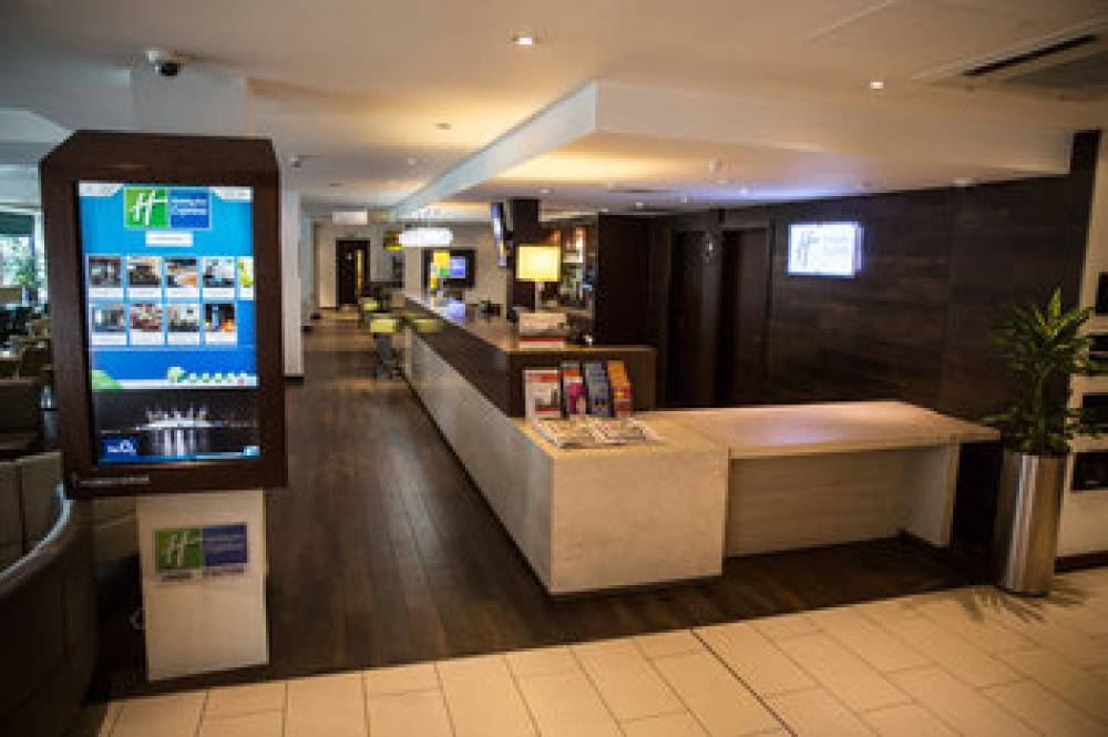 EXPRESS BY HI STRATFORD 5
