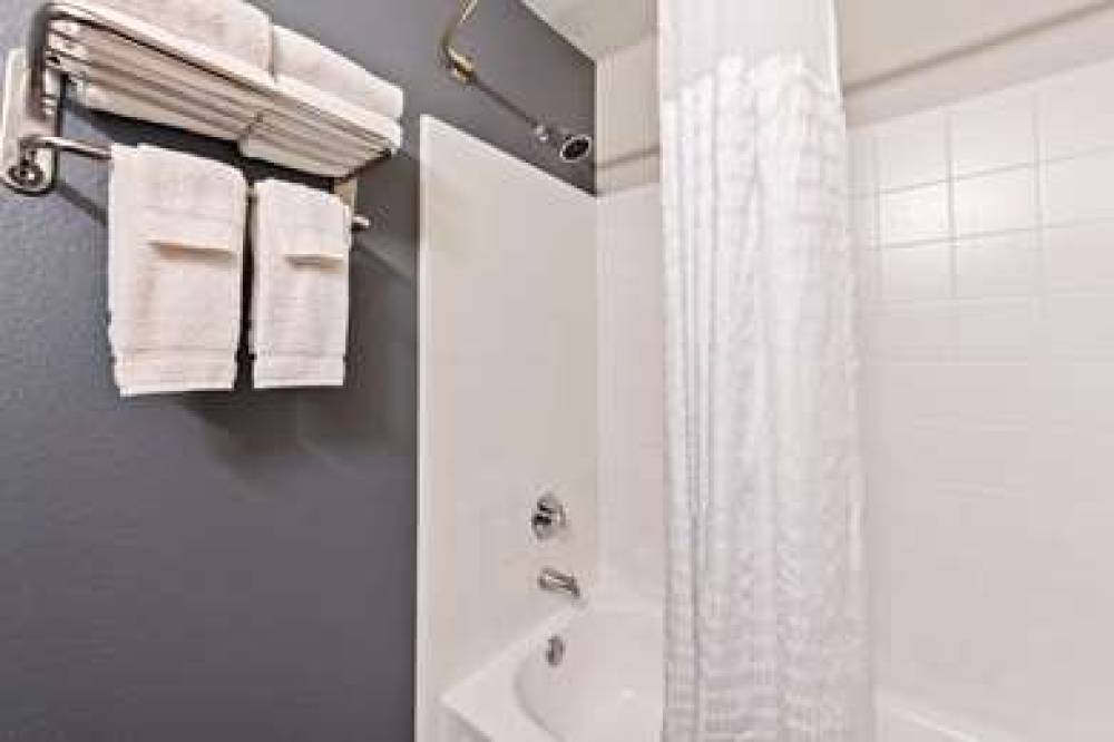 Extended Stay America - Charlotte - Airport 6