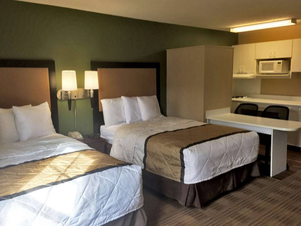 Extended Stay America - Chicago - Downers Grove 9