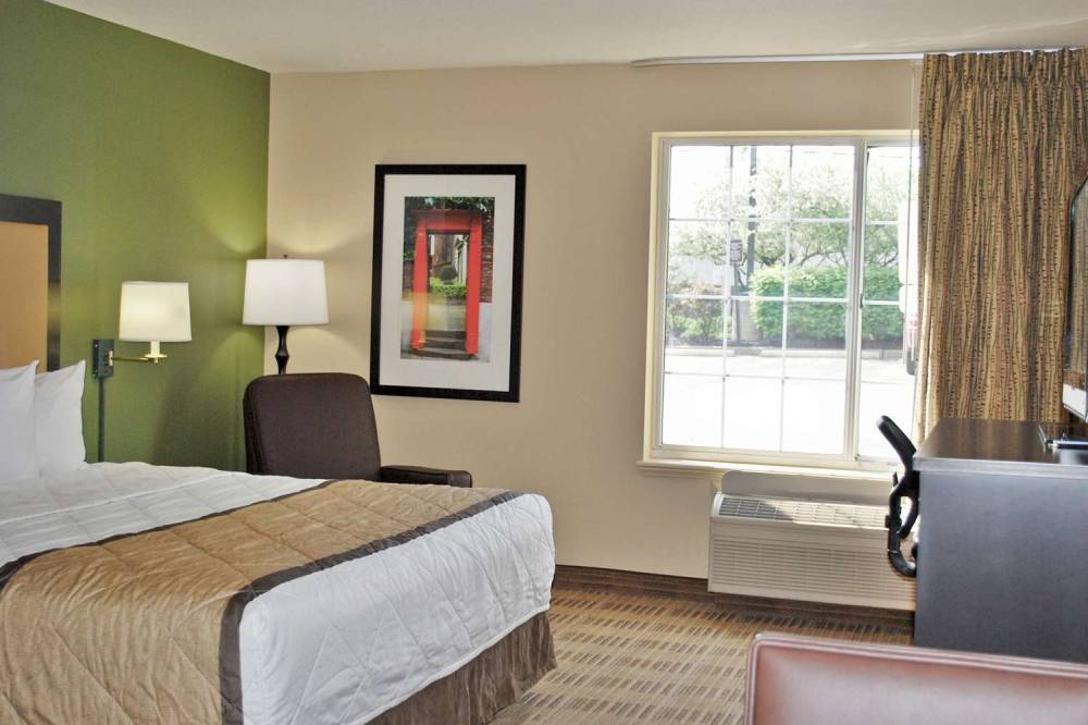 Extended Stay America - Chicago - Lombard - Oakbrook 7