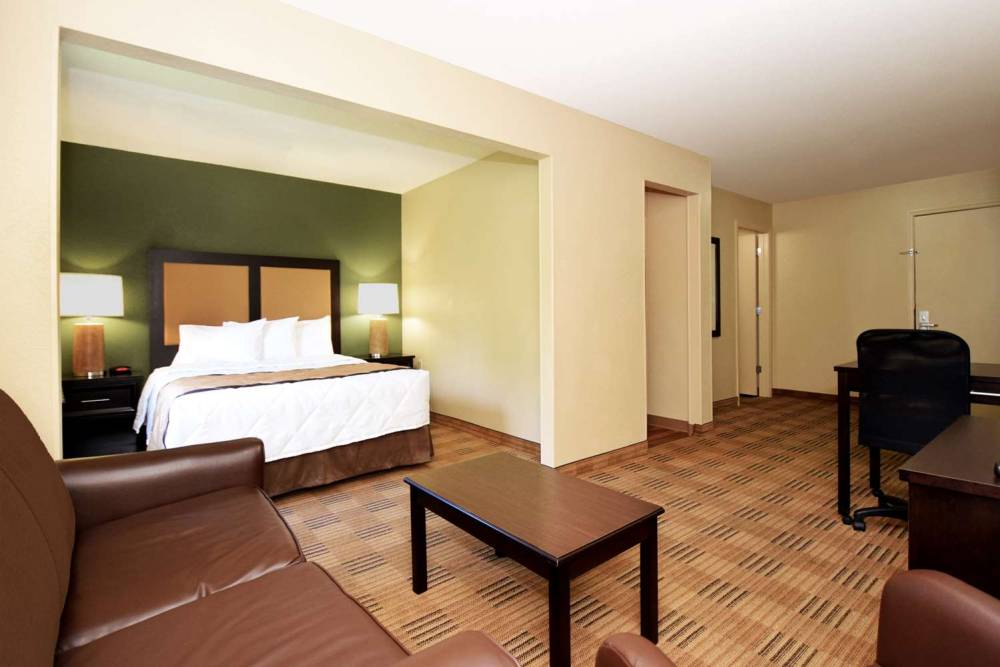 Extended Stay America - Chicago - Lombard - Yorktown Center 1