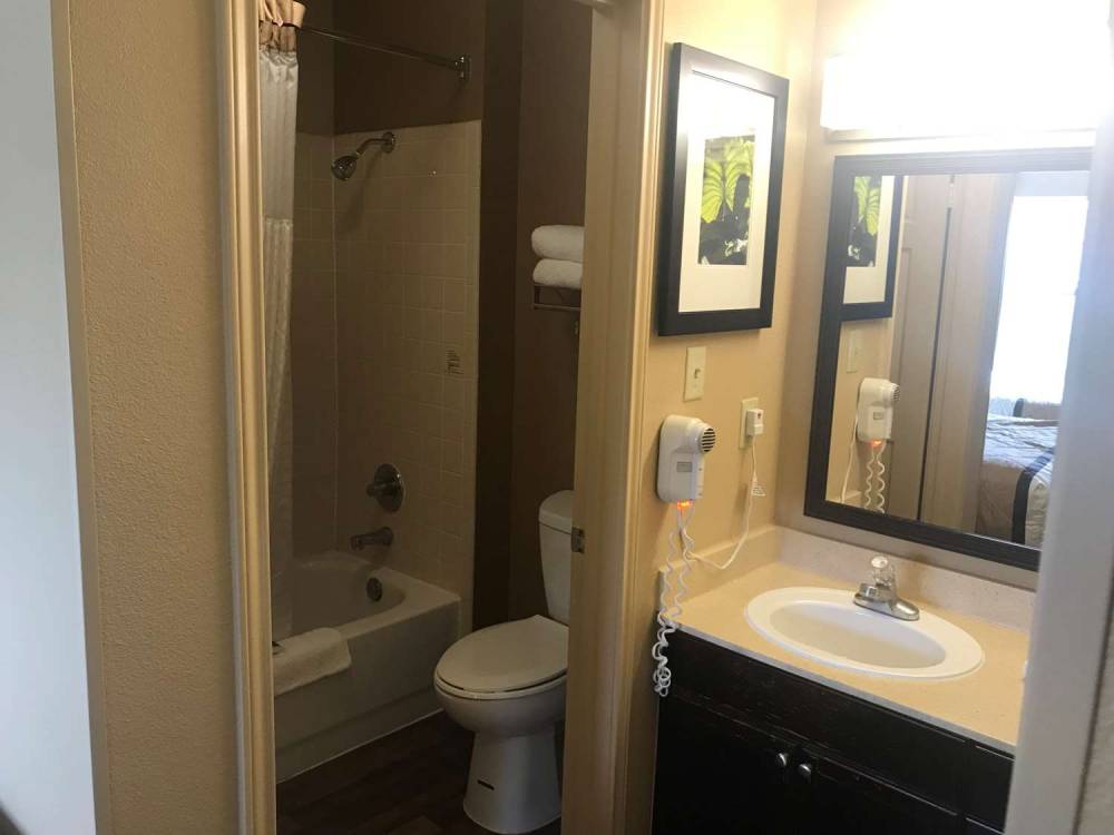 Extended Stay America - Houston - NASA - Bay Area Blvd 9