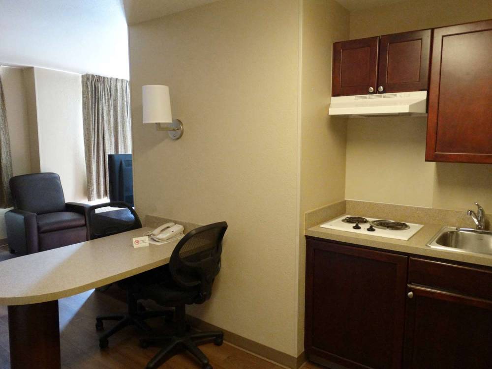 Extended Stay America - Houston - NASA - Bay Area Blvd 8