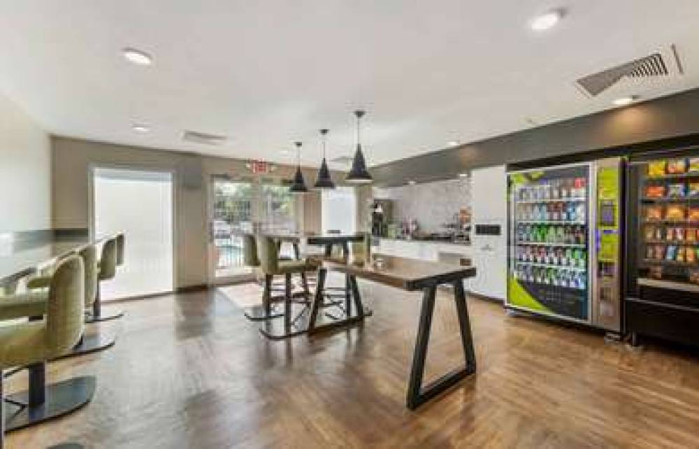 Extended Stay America - Miami - Airport - Doral - 25th Street 8