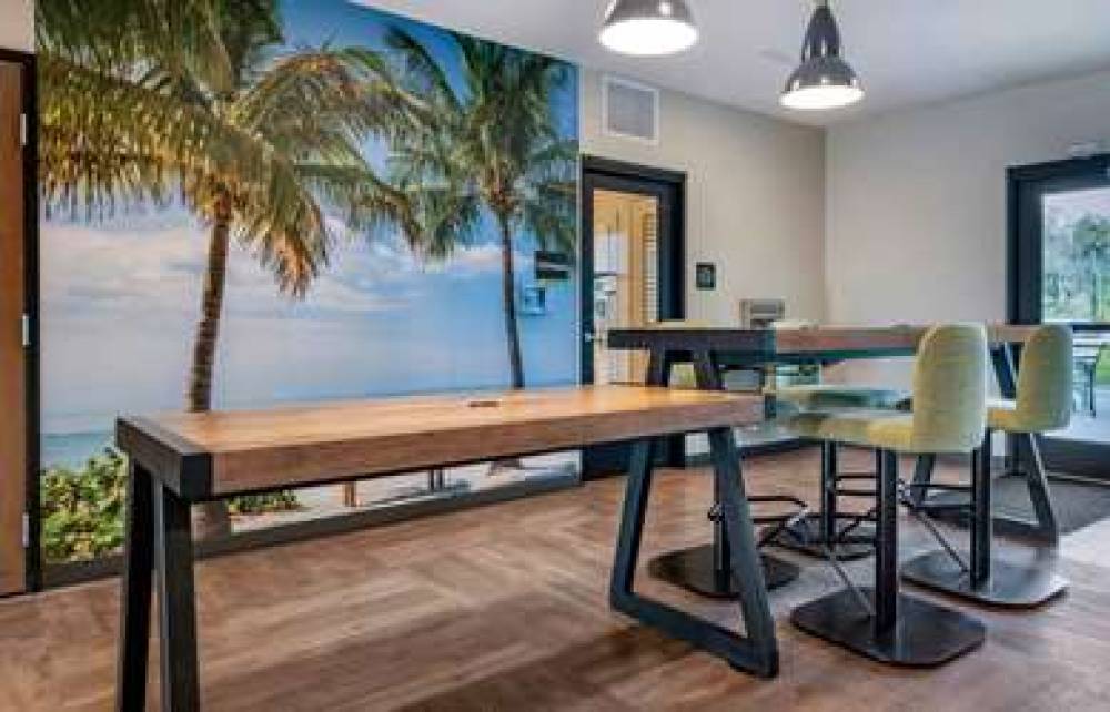 EXTENDED STAY AMERICA PREM STE 8
