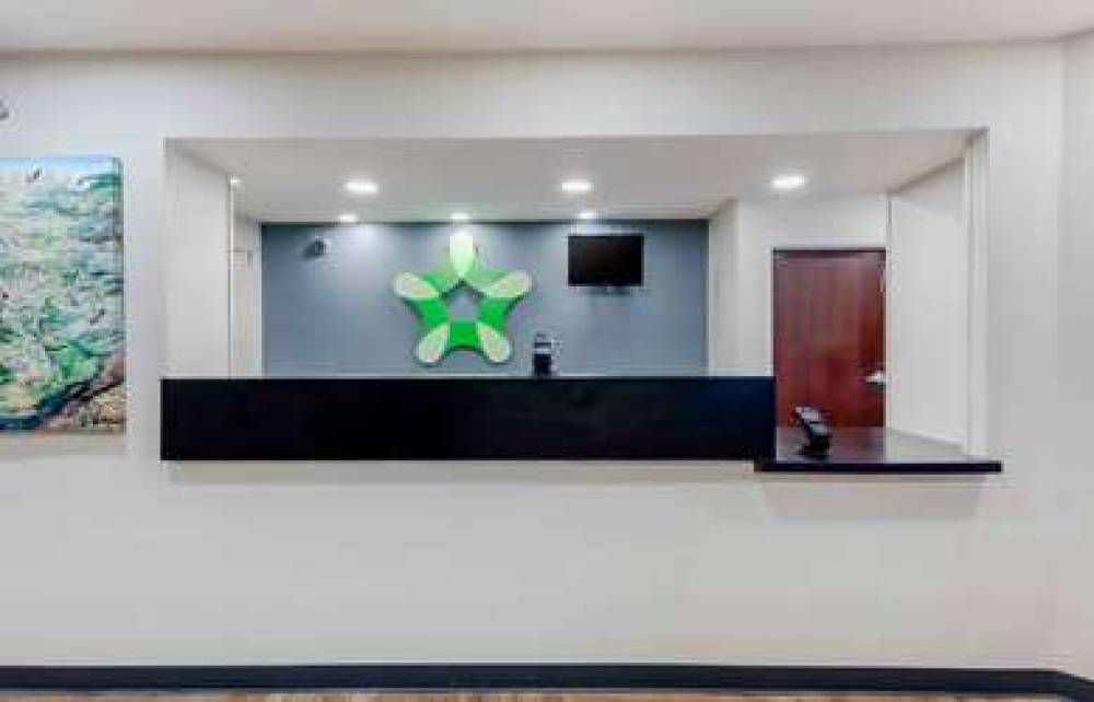EXTENDED STAY AMERICA SELECT 4
