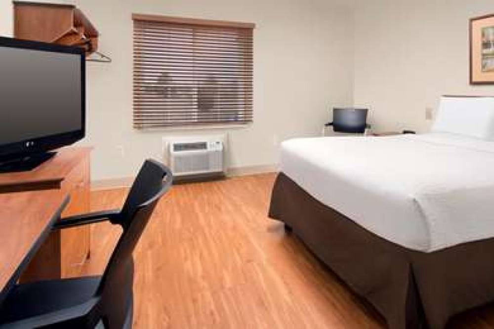 EXTENDED STAY AMERICA SELECT 9