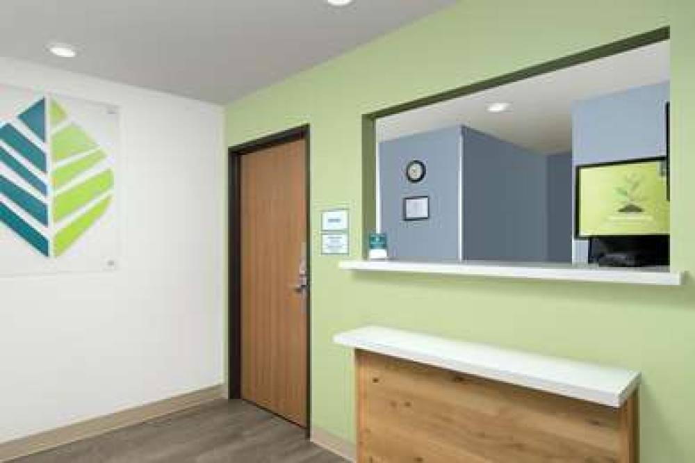 EXTENDED STAY AMERICA SELECT 5