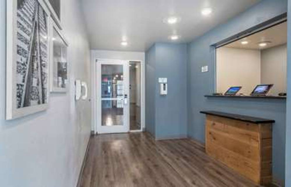 EXTENDED STAY AMERICA SELECT 8