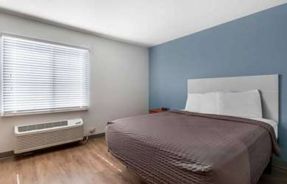 EXTENDED STAY AMERICA SELECT 9