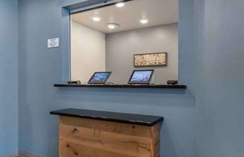 EXTENDED STAY AMERICA SELECT 7