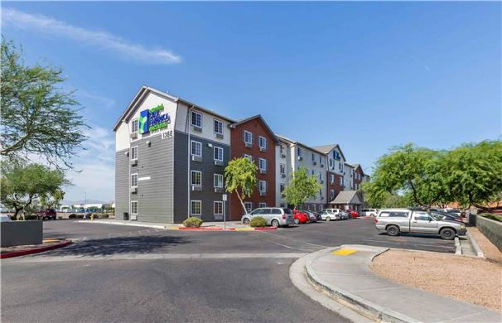 Extended Stay America Select