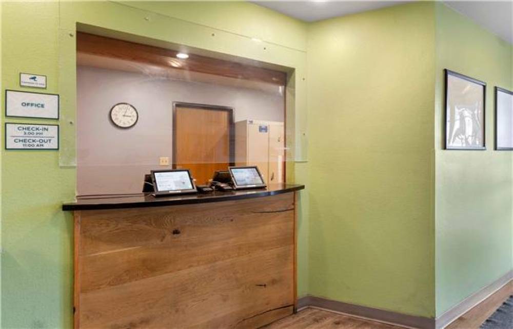 EXTENDED STAY AMERICA SELECT 4