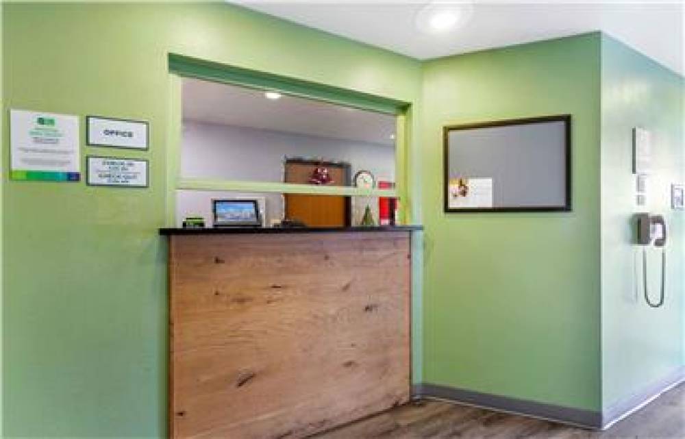EXTENDED STAY AMERICA SELECT 4