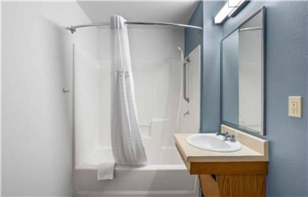 EXTENDED STAY AMERICA SELECT 9